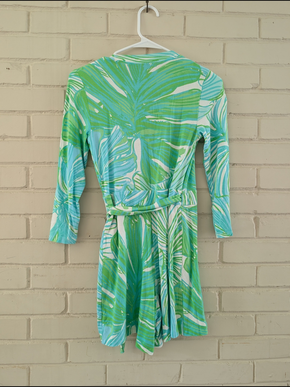 Lilly Pulitzer XS Karlie Wrap Romper Green & Aqua Tropical Frond Print - Picture 5 of 7